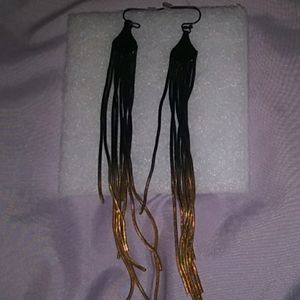 Ear rings